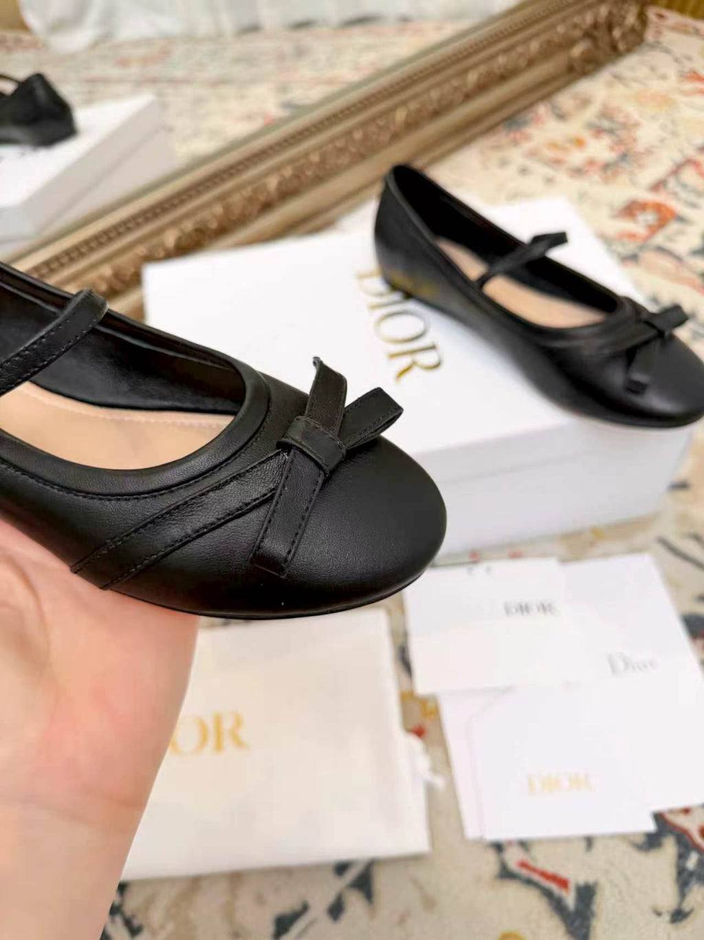 CD Ballerina Flats with a Bow Black in Sheepskin 771786