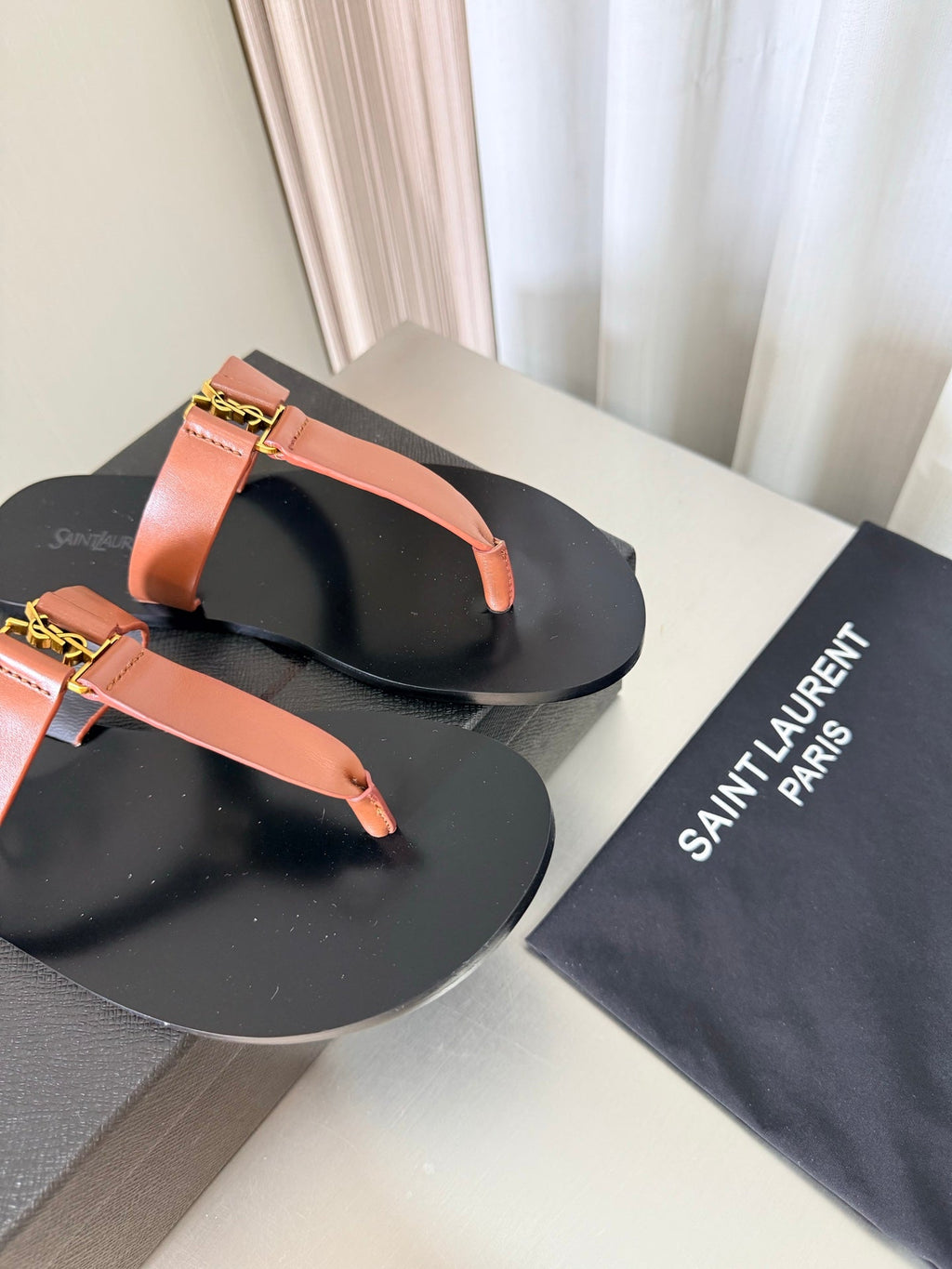 YSL Flat Flip-flops Orange in Cowhide 784707