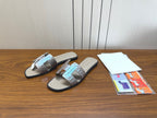 HM Sandal Silver Gray in Snakeskin 788518