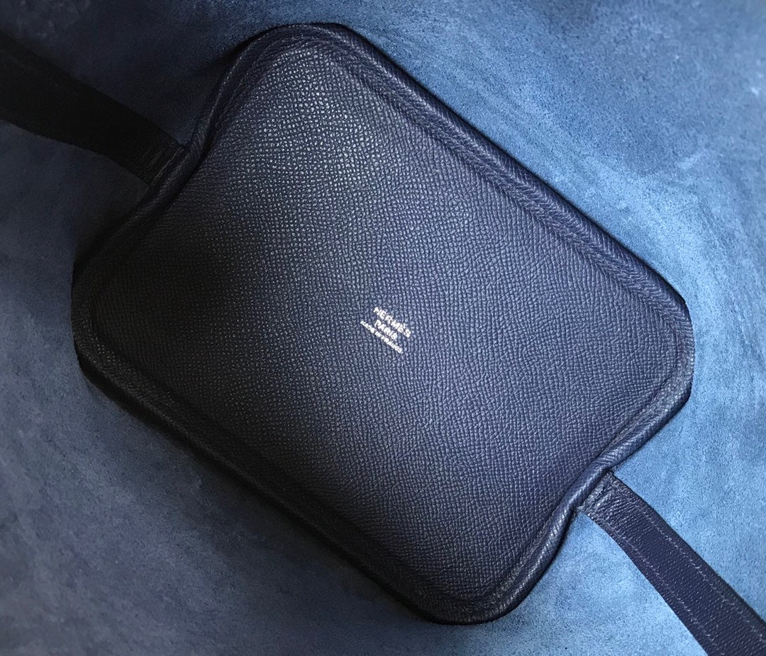 HM PICOTIN LOCK 22 NAVY EPSOM WITH BRAID STRAP