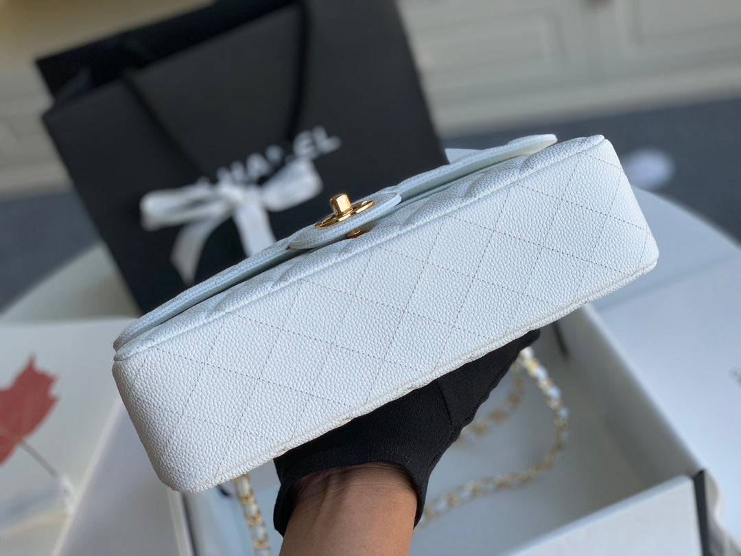 flap bag medium 25 white caviar ghw