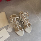 Rockstud sandals 60 white beige calfskin