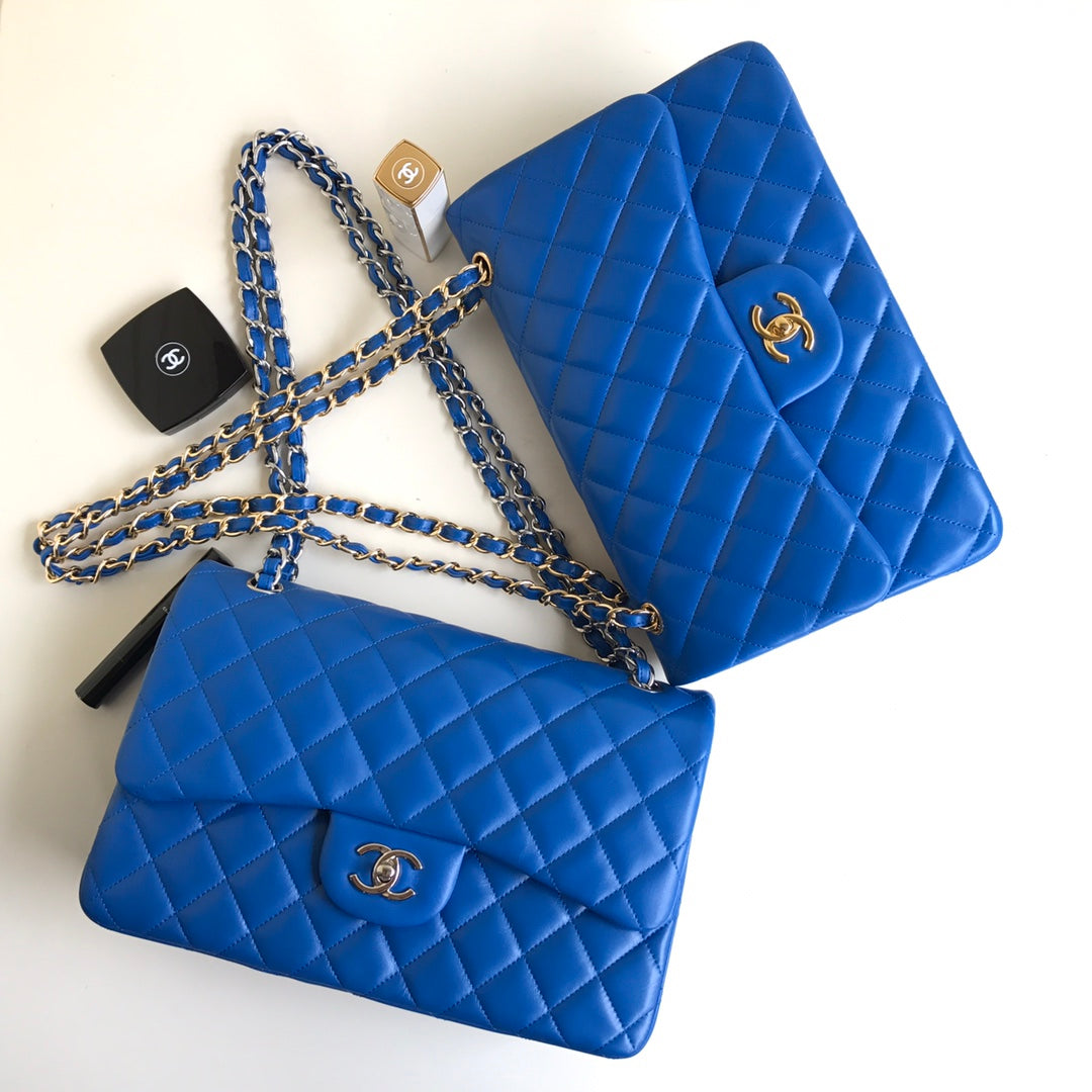 flap bag jumbo 30 blue lambskin silver hardware