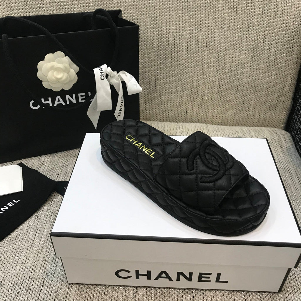 CC 2021 Logo Mules Black Quilted Lambskin 688660
