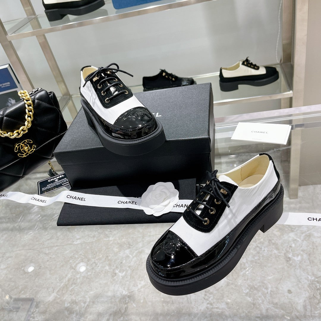 CC Sneaker 45mm Black White Wrinkled Lambskin And Cowhide
