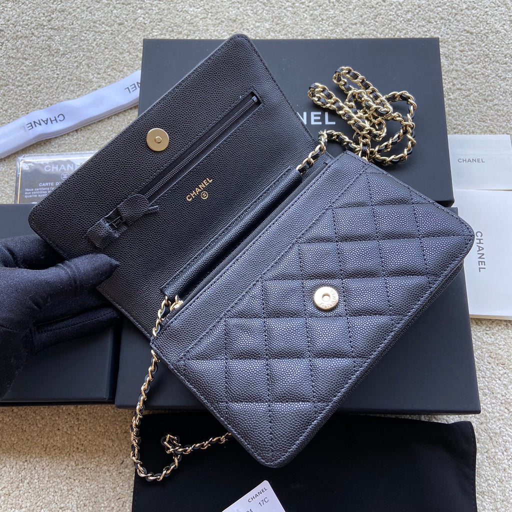 Classic Woc 20cm Black Grained Calfskin Leather CC