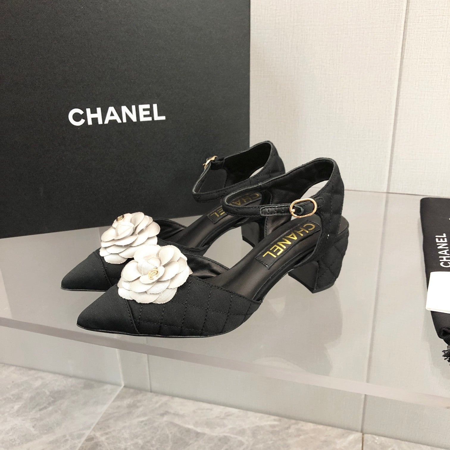 CC 25C 5CM Slingback Flats Black White Fabric 213240
