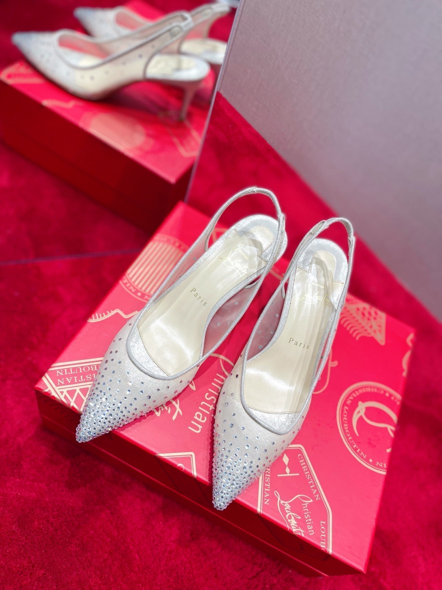 CL Pumps Follies Strass 70mm Fishnet White