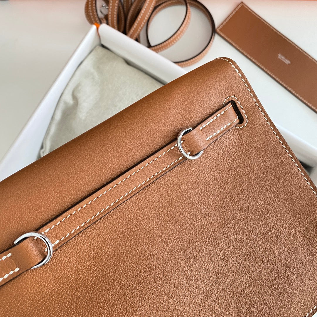 Kelly Danse II 22cm Tan Evercolor Leather Shw