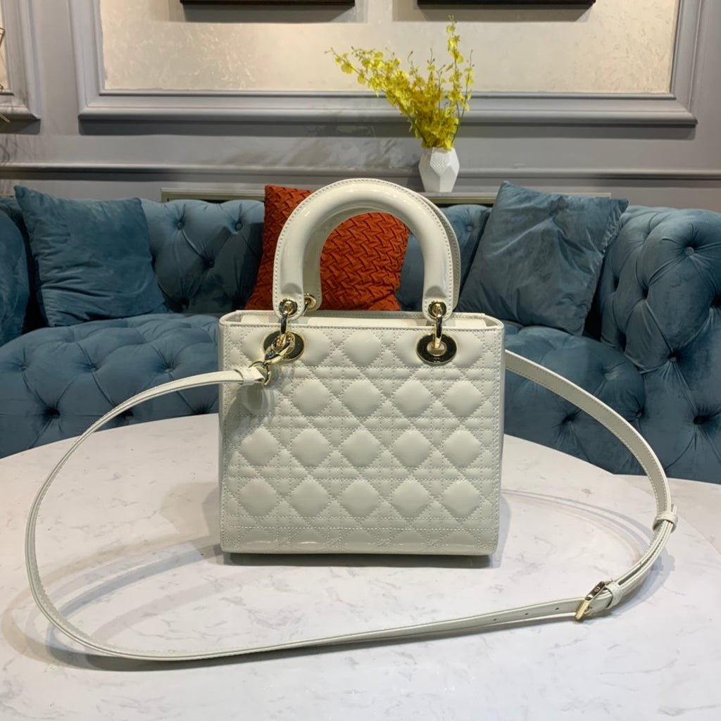 medium lady 24 white lambskin