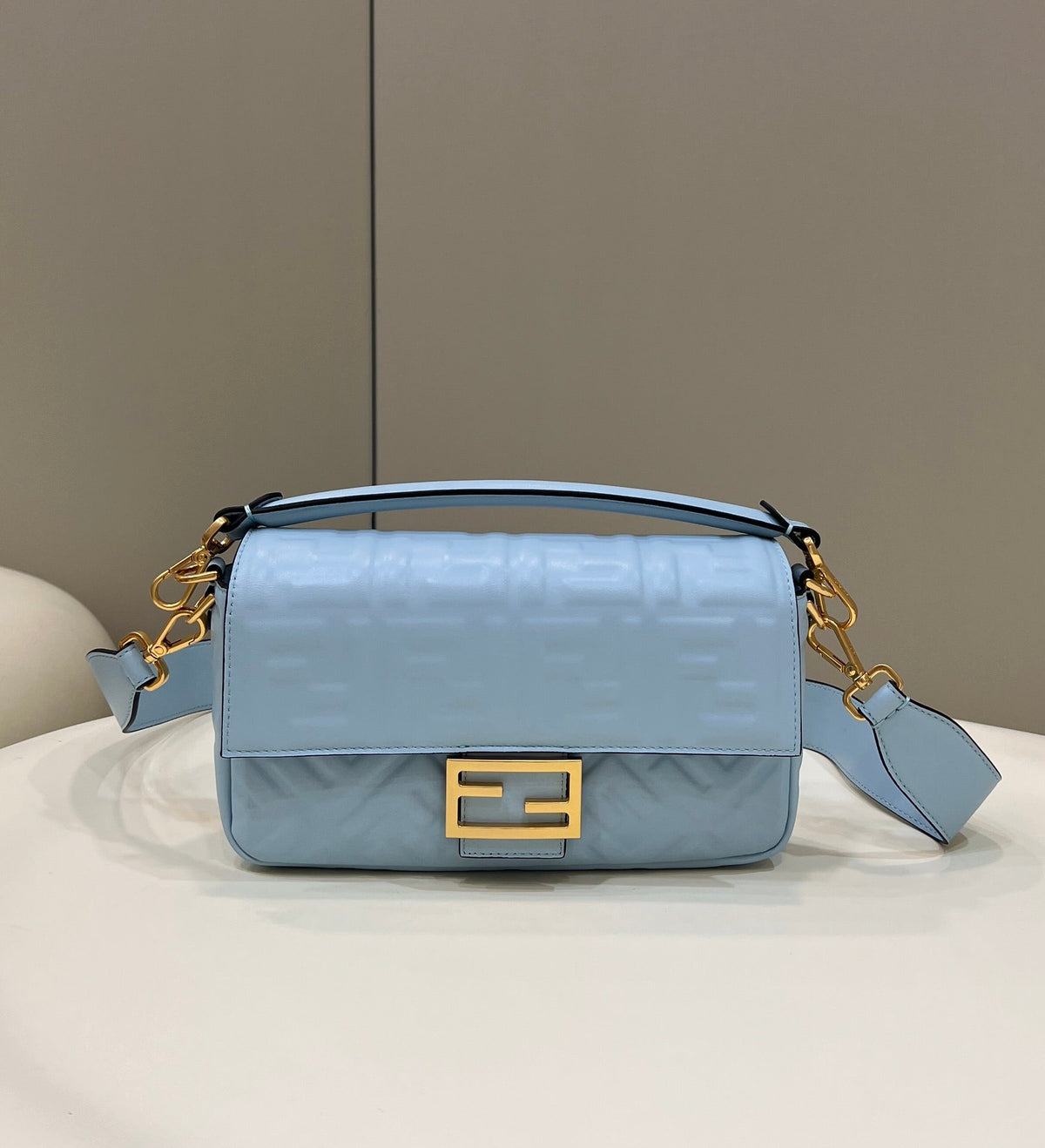 Baguette 27cm Cloud Blue Lambskin Gold Hardware