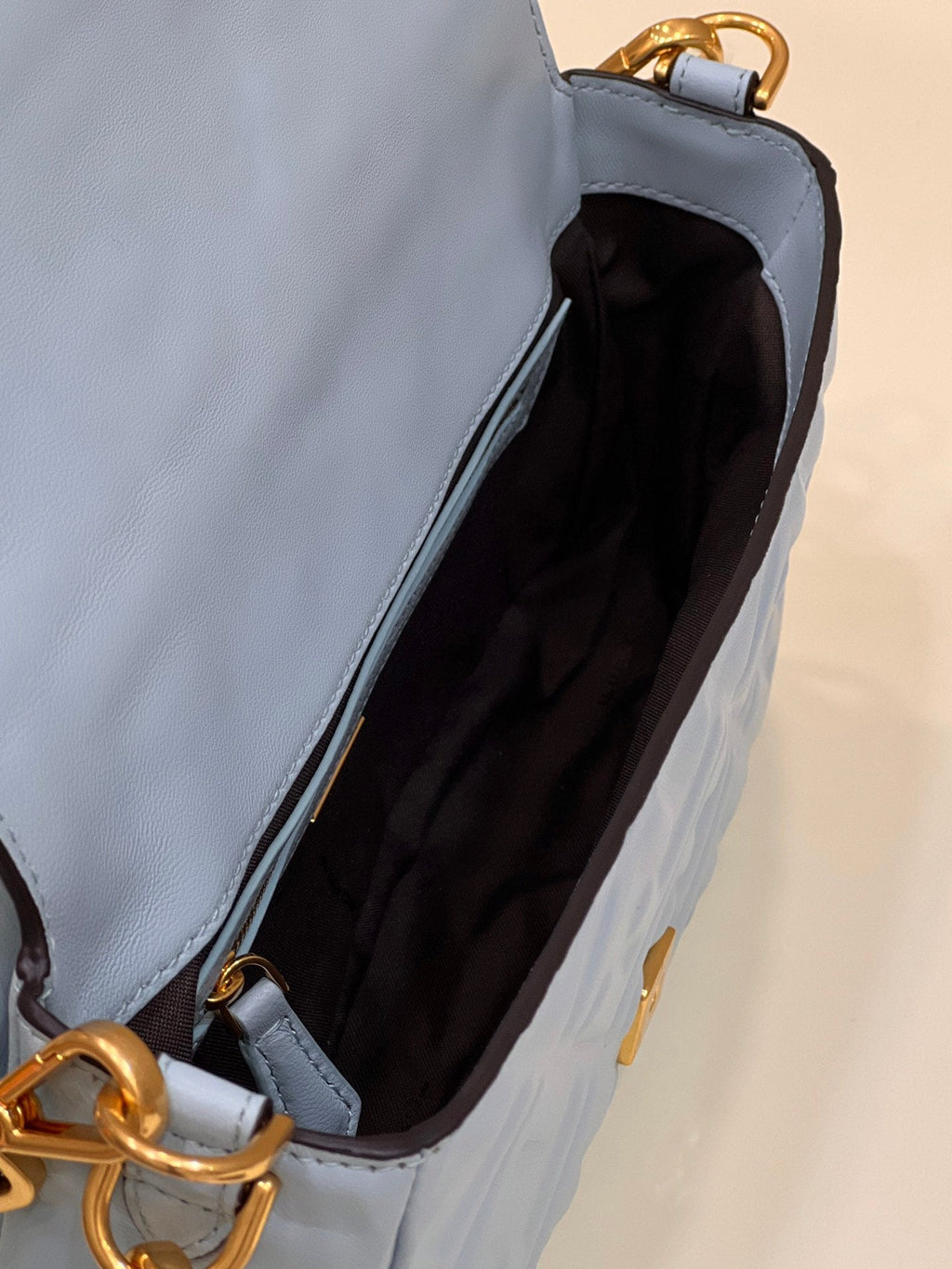 Baguette 27cm Cloud Blue Lambskin Gold Hardware