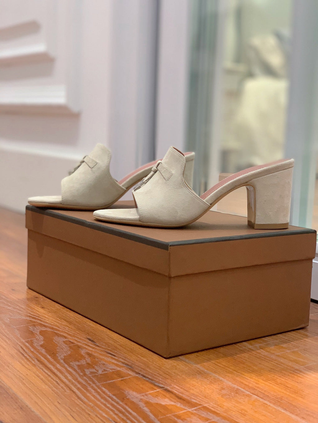 Summer Charms Mules 80 Earthy Gray Suede Pink Lambskin