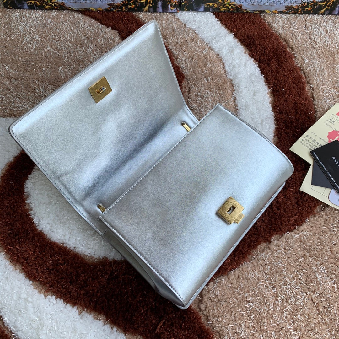 large devotion 26 shouder bag silver metalic cafskin