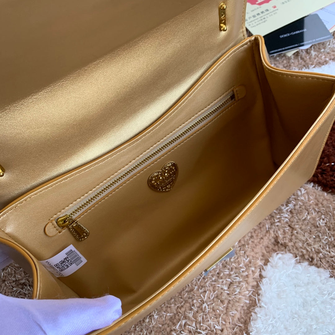 large devotion 26 shouder bag gold metalic cafskin