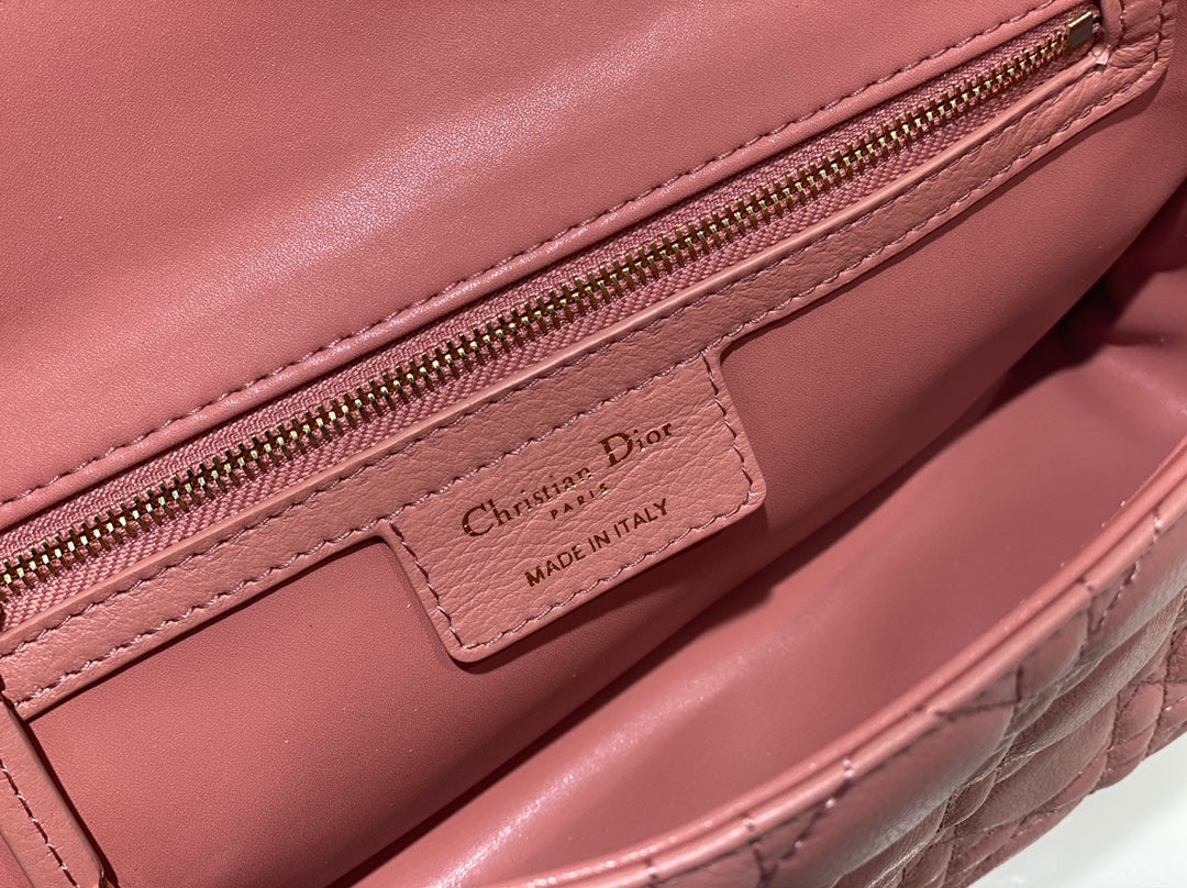 medium caro 25.5 pink calfskin