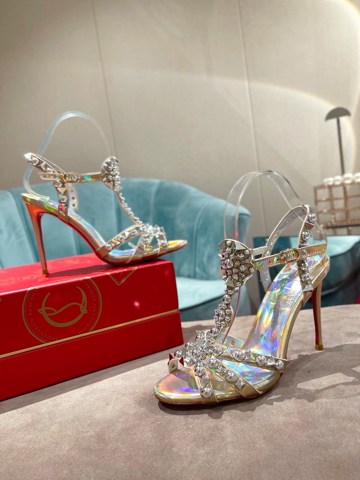 CL Goldora Sandal Magic Gold 346030