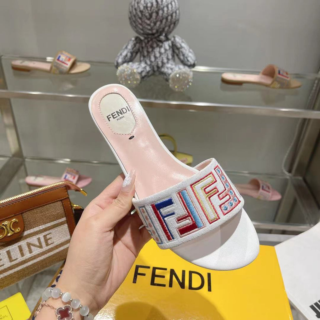 FF Multicolor Logo Slide Pink White Leather