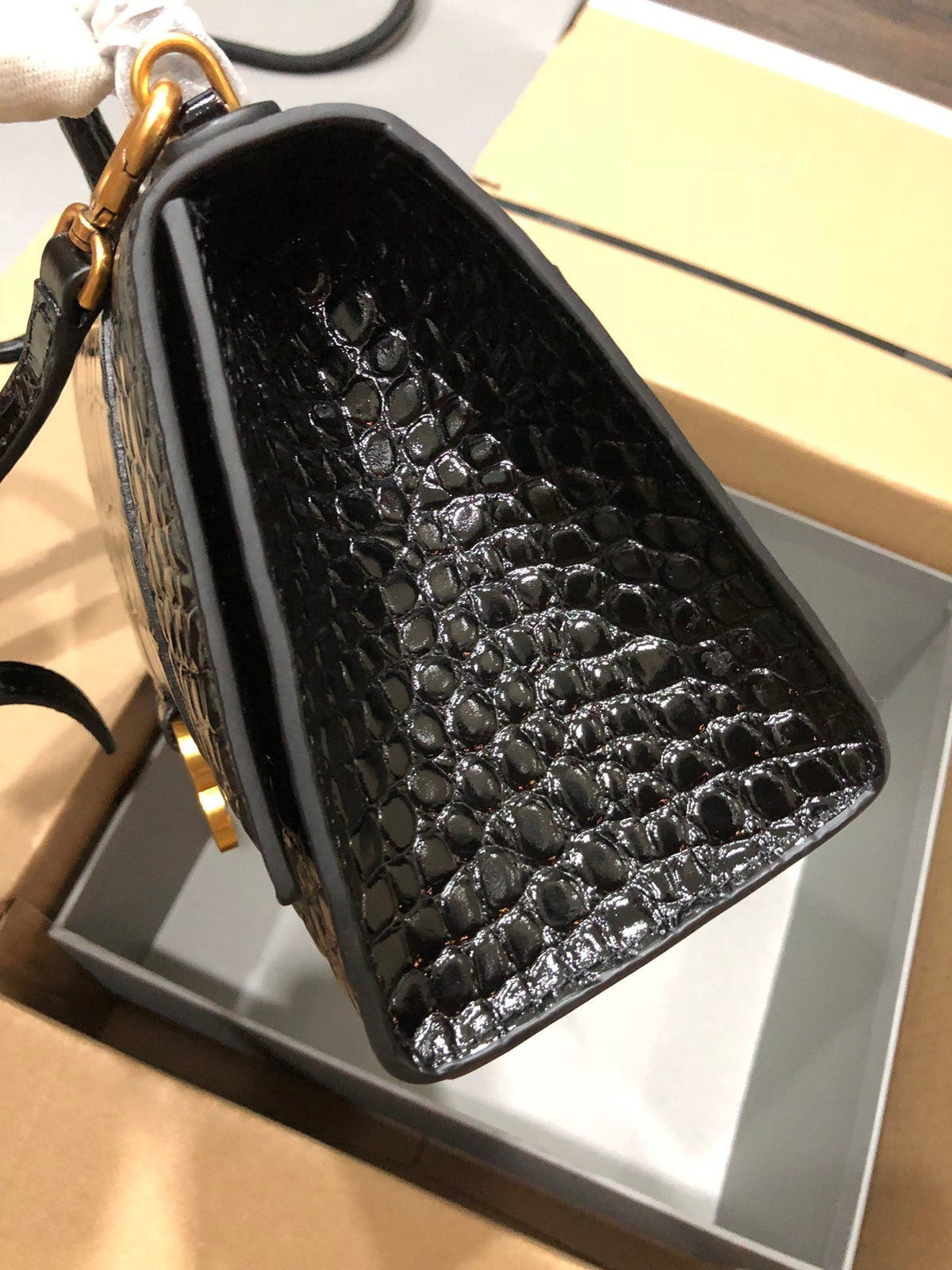 Balenciaga Hourglass bag black crocodile skin 536051