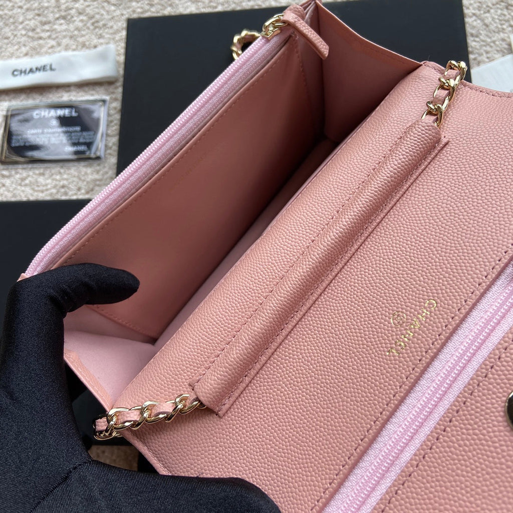CC Classic Woc 20cm Pink Grained Calfskin Diamond Gold Hardware