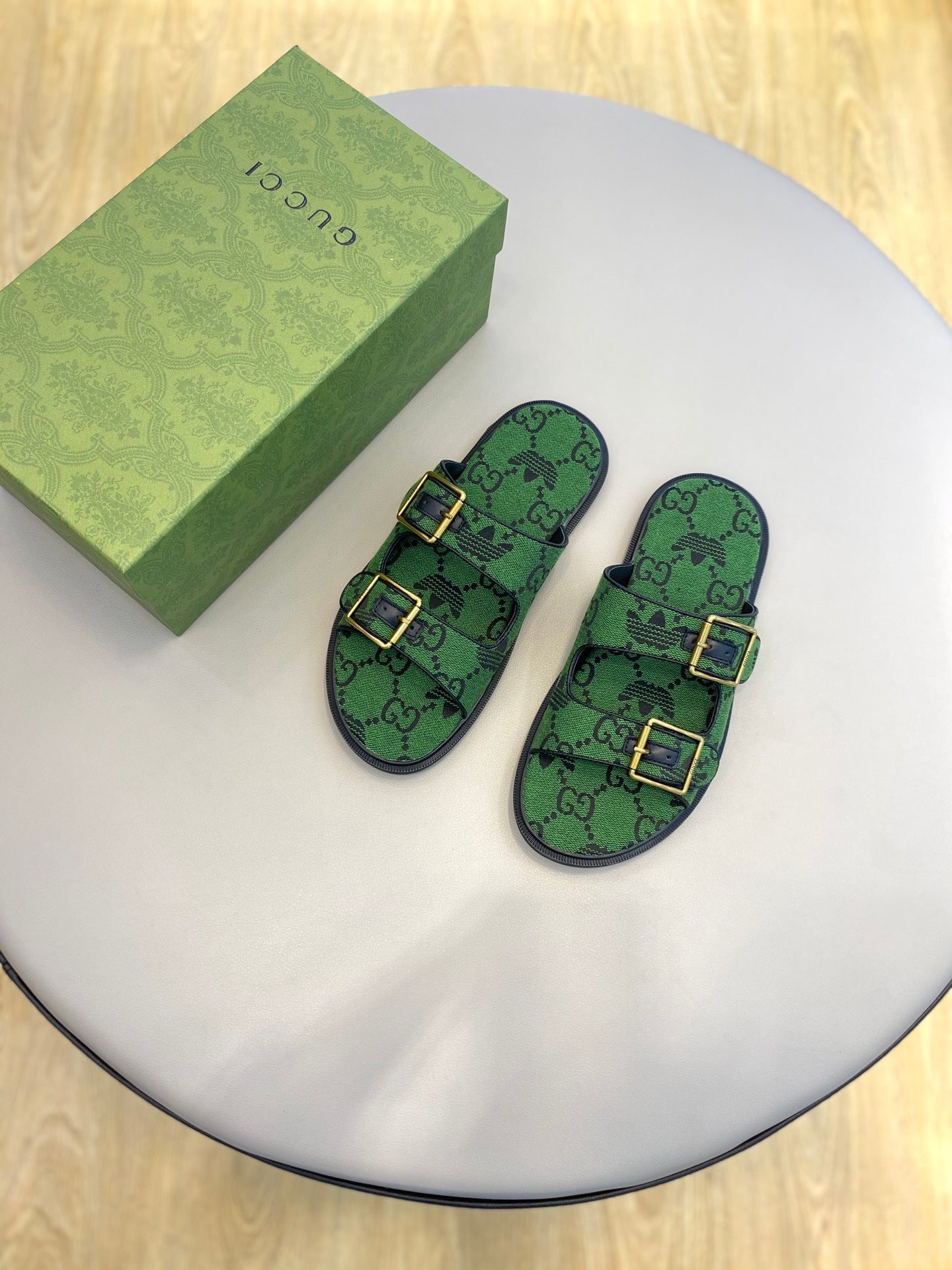 GG x Adidas Men's Sandals Slide Green Canvas 558906