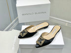 Manolo Buckle Flast Mules Black Silk 327515