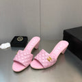 DIAMOND-QUILTED 6 CM SANDALS IN BABY PINK LAMBSKIN