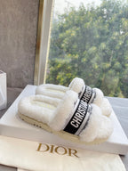 CD 25 Flat Slippers White Black Wool 395565