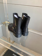 CC Front-Strap Ankle Boots 35mm Black Sheeepskin 464551