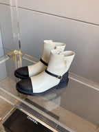 CC Front-Strap Ankle Boots 35mm Black White Sheeepskin 464553