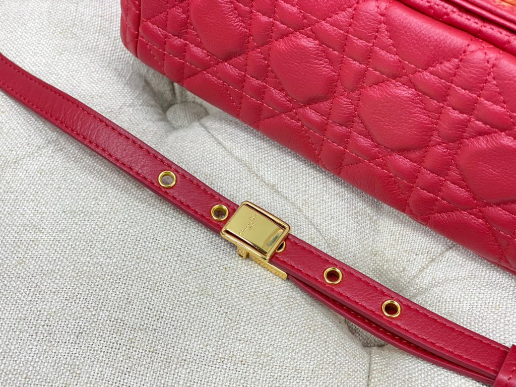 LARGE CARO BAG 28 RED CALFSKIN