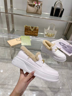 GG Snow Boots White Calfskin Wool 576243