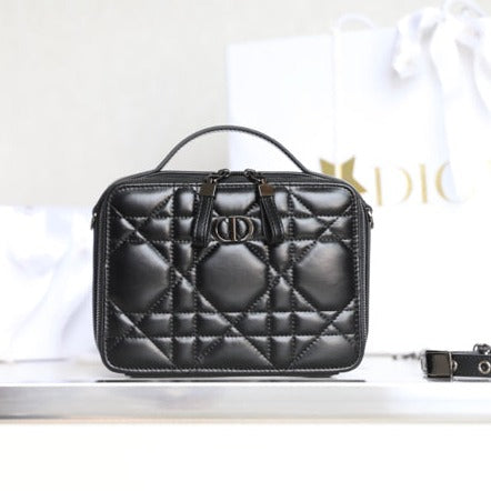 CARO BOX BAG 19 IN BLACK CALFSKIN