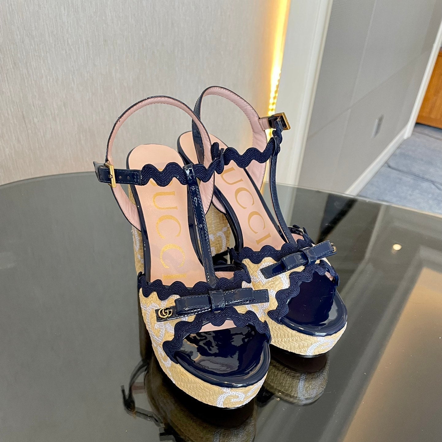 GG Kertu Platform Sandals 12cm Beige Blue Raffia Leather 695695