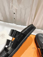 CHYPRE SANDAL BLACK LAMBSKIN
