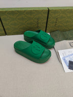 GG Lide Sandal With Interlocking Green Rubber 788123