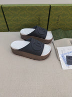 GG Lide Sandal With Interlocking Black Rubber 788131