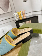 GG EXCLUSIVE SLIDE SANDAL SKY AND BLACK CALFSKIN