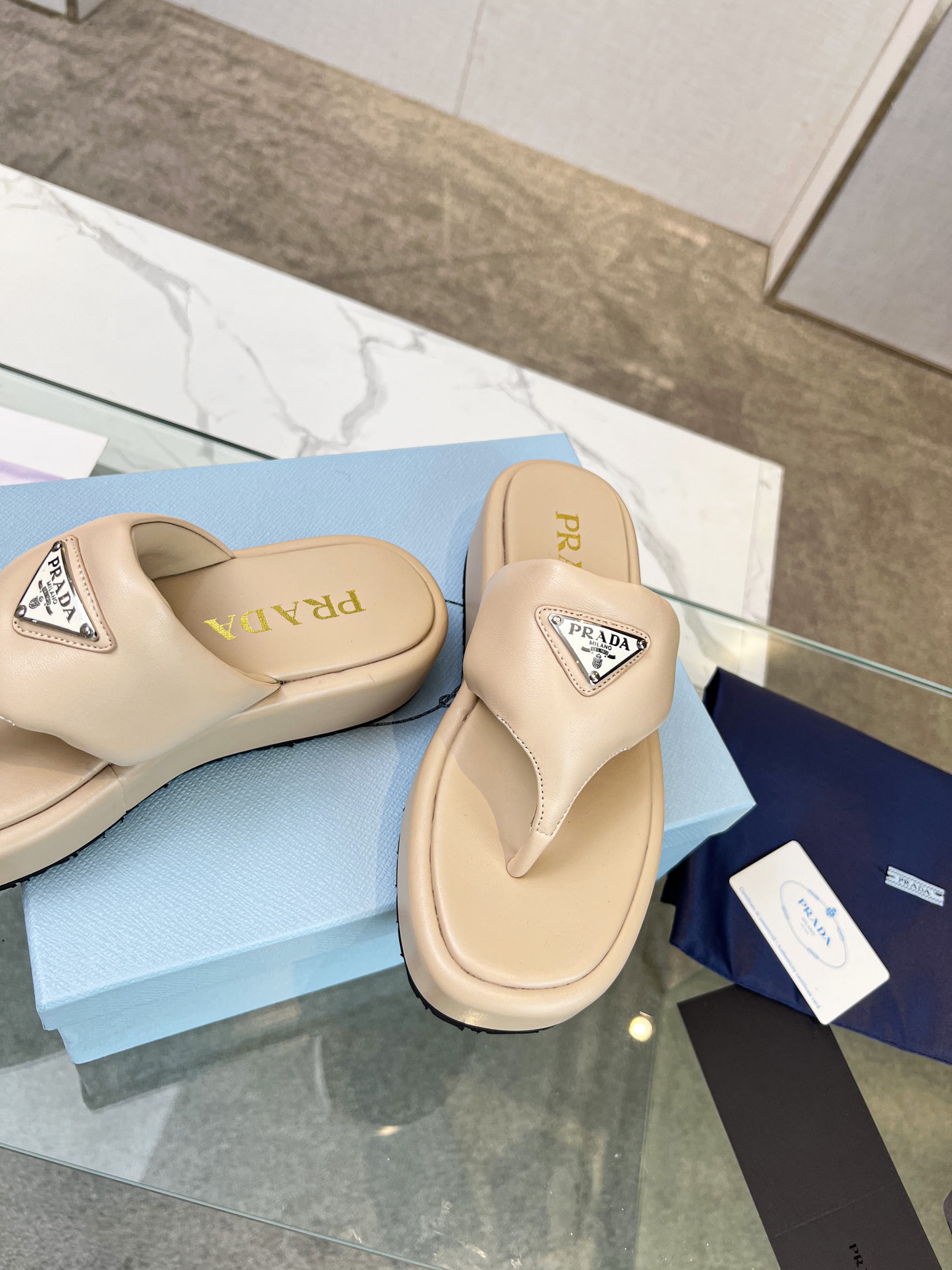 PRA SOFT PADDED NAPPA THONG WEDGE SANDALS TUSCAN LAMBSKIN