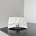 CRUSH CHAINED BAG 22 IN WHITE QUILTED CRUSHED CALFSKIN SILVER HARDWARE