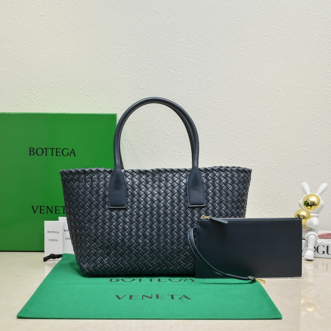BV Cabat 48cm Leather GHW