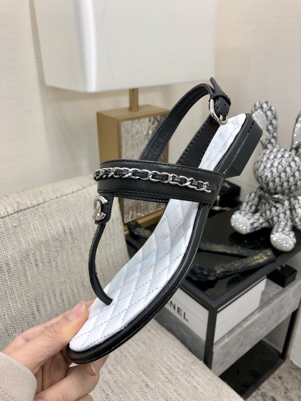 cc sandal white black quilted lambskin