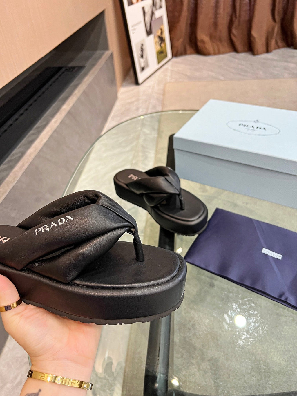 PRA THONG FLATFORM SANDALS BLACK LAMBSKIN