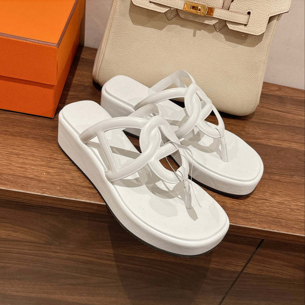 HM Gipsy Platform Thong White Sheepskin 349417