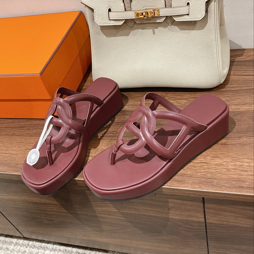 HM Gipsy Platform Thong Red Sheepskin 349420