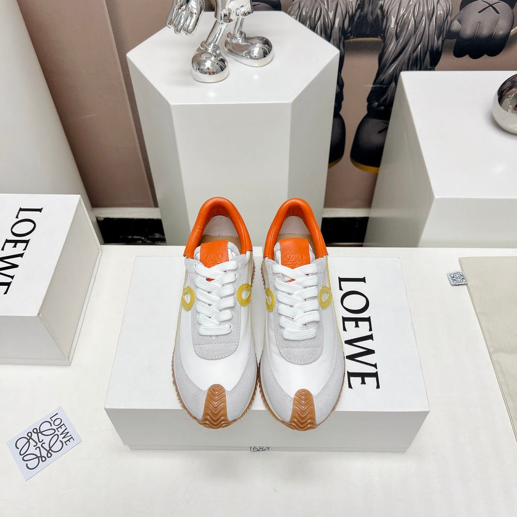 FLOW RUNNER SNEAKER IN PALE GRAY MIX VIVID ORANGE SUEDE AND SHEEPSKIN