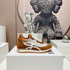 FLOW RUNNER SNEAKER IN BRONZE BROWN SUEDE AND PALE GRAY SHEEPSKIN