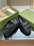 GG INTERLOCKING G CUT OUT SANDAL BLACK LAMBSKIN