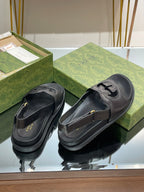 GG INTERLOCKING G CUT OUT SANDAL BLACK LAMBSKIN