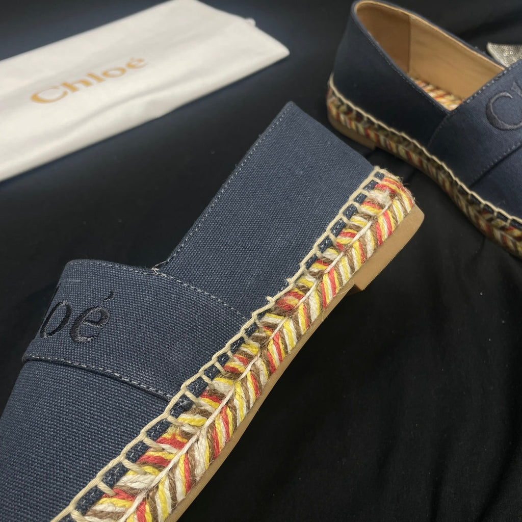 CHLOÉ WOVEN LOAFER IN BLACK DENIM AND COLORFUL RAFFIA